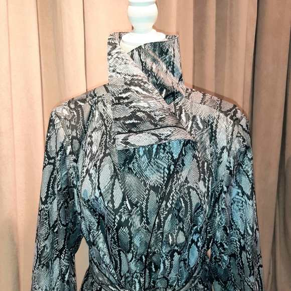 Dennis Basso snakeprint jacket - Picture 5 of 11